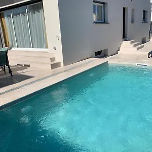https://maison-bella.catalonia-hotels.com